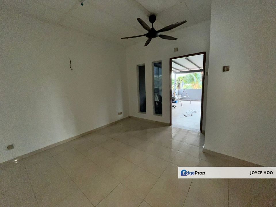 2.5sty house in Puchong utama muslim family only pu10 , Selangor, Puchong
