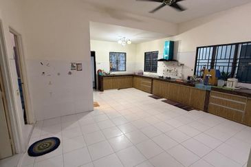 Seksyen 10, Shah Alam