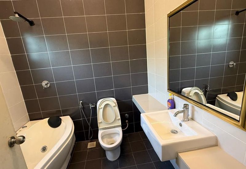 Seksyen 10, Shah Alam