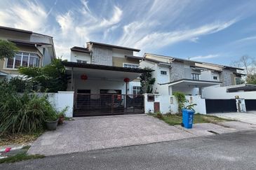 Seksyen 10, Shah Alam