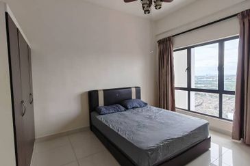 Setia Walk Apartment