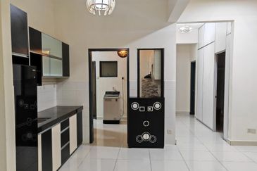 Setia Walk Apartment