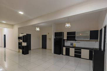 Setia Walk Apartment