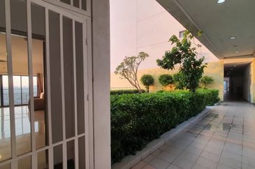 Setia Walk Apartment