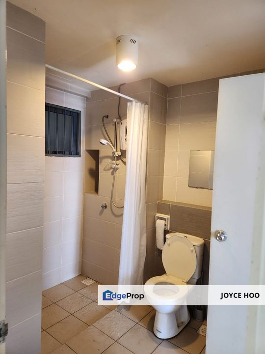 Renovetion Corner unit Setia Walk face Lotus sunset 8flr, Selangor, Puchong