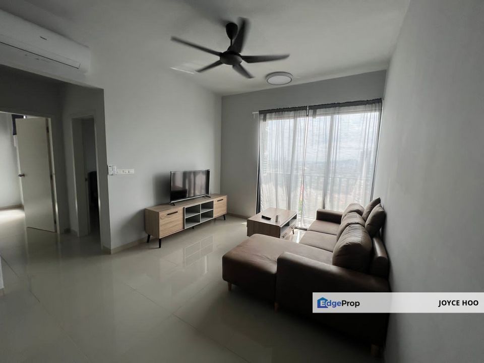 Partly furnished available now belew rental price, Selangor, Bandar Puteri Puchong