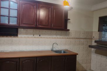 Taman Saujana Puchong