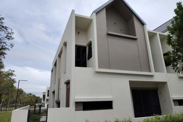 Luxura Designer Link Villas