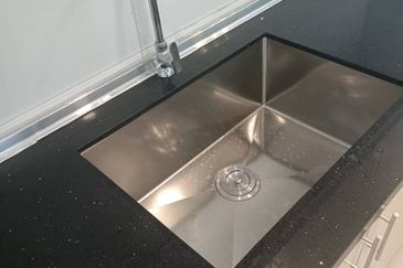 Zefer Hill Residence