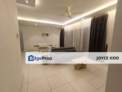 Zefer hill Fully Renovetion move in condition with 4room, Selangor, Puchong