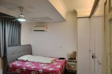 Setia Walk Apartment