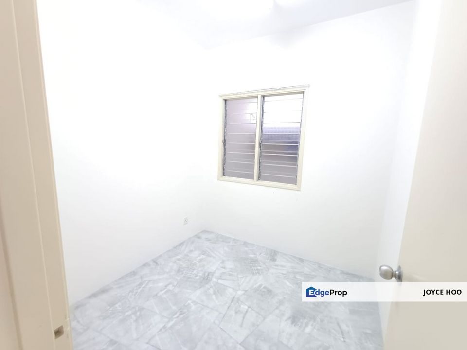 Cempaka Ground flr , 1flr , 2nd flr for sale, Selangor, Bandar Puteri Puchong