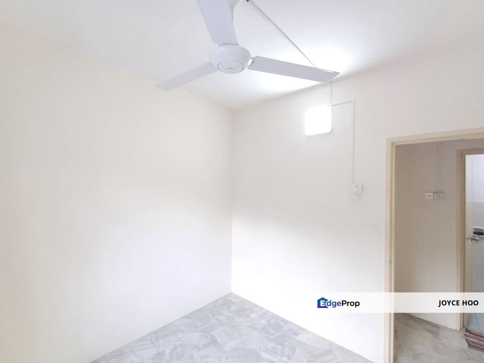 Cempaka Ground flr , 1flr , 2nd flr for sale, Selangor, Bandar Puteri Puchong