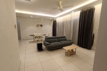 Zefer Hill Residence