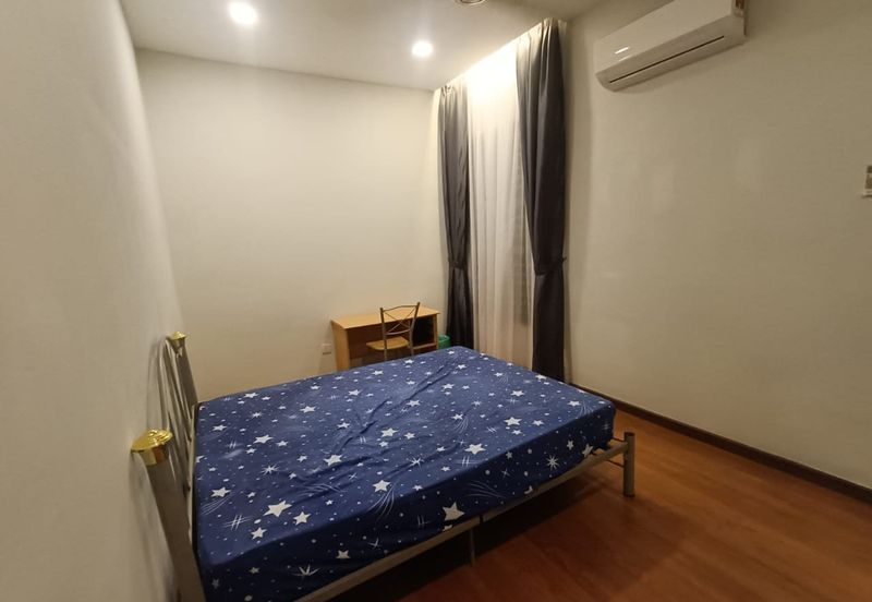 Zefer Hill Residence