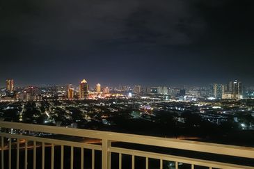 Zefer Hill Residence