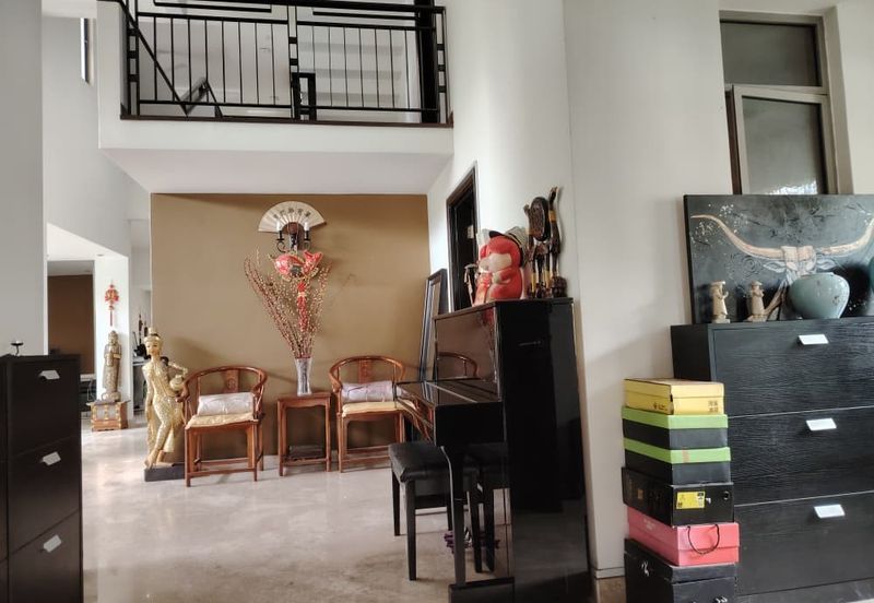 Changkat Kiara Surya