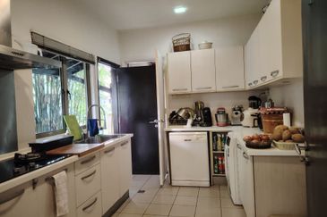 Changkat Kiara Surya