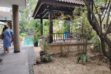 Changkat Kiara Surya