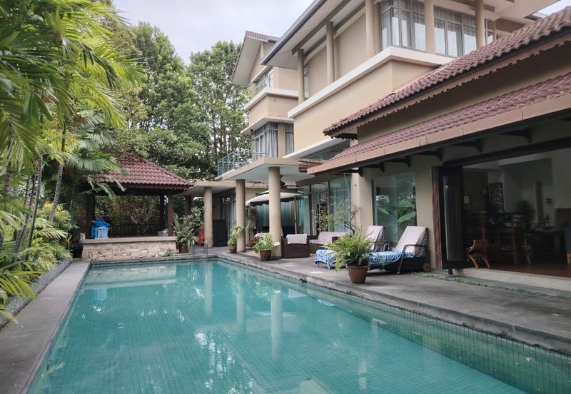 Changkat Kiara Surya