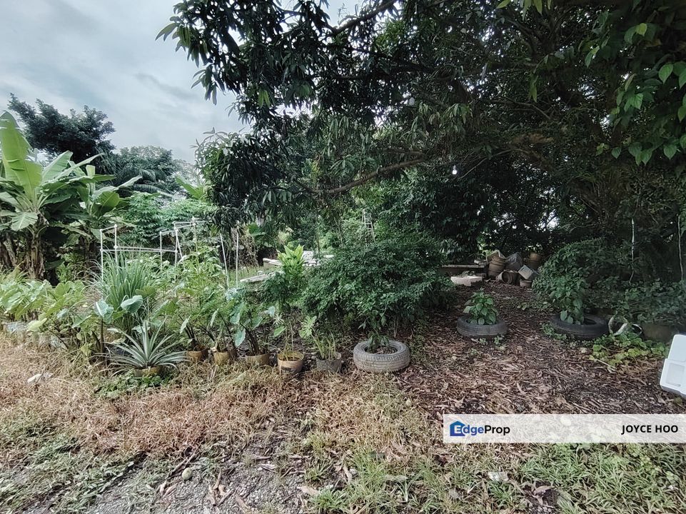 Pulau Meranti Flat Land Road Access for Lorry  storage warehouse Industrial use  , Selangor, Puchong