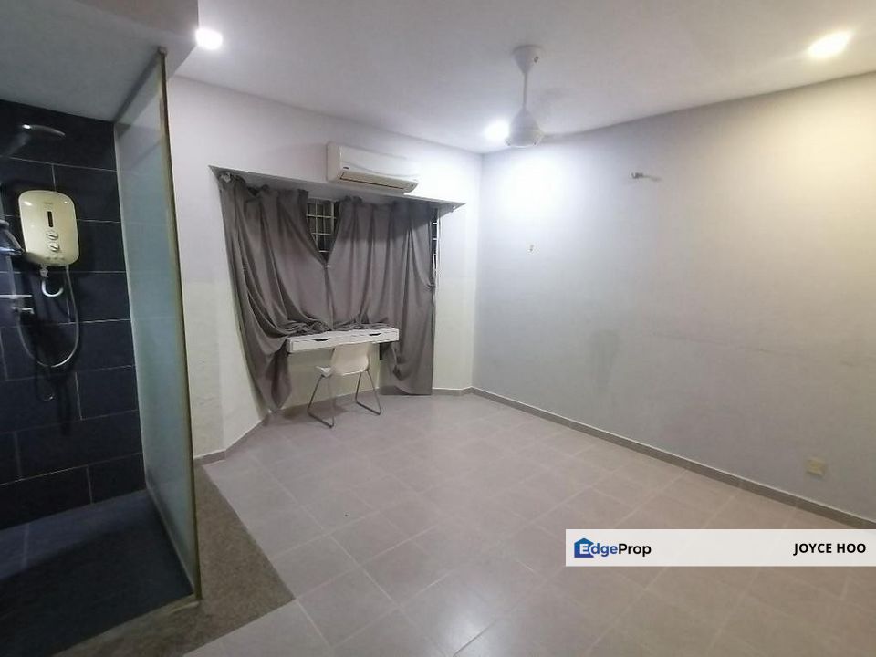 Taman Puchong Utama 12 Facing South  , Selangor, Pandan Perdana