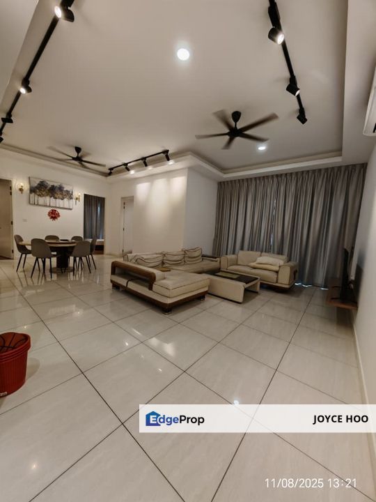 Low floor unit 1561sq ft must view ready can move in, Selangor, Puchong