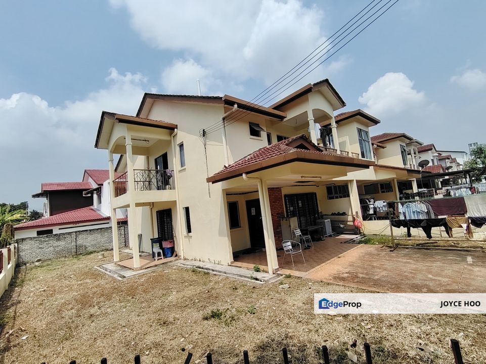 2 unit join together size by size  Belew market price corner & intermediate, Selangor, Puchong