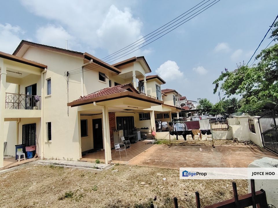 2 unit join together size by size  Belew market price corner & intermediate, Selangor, Puchong