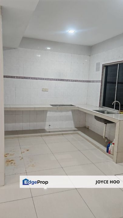 Puchong intan just new Renoveted fully kitchen exp, Selangor, Puchong