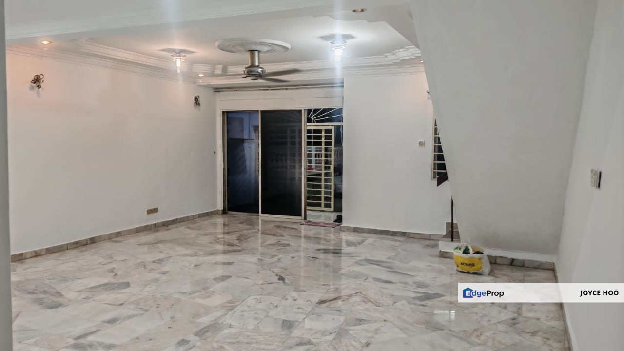 Puchong intan just new Renoveted fully kitchen exp, Selangor, Puchong