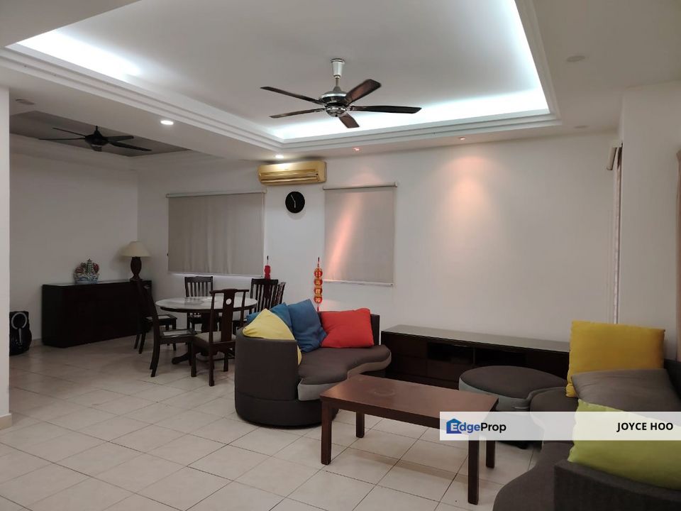 Bandar Puteri 12 End lot for rent 2890 Fully furnished  End lot  4room 3 bath  , Selangor, Bandar Puteri Puchong