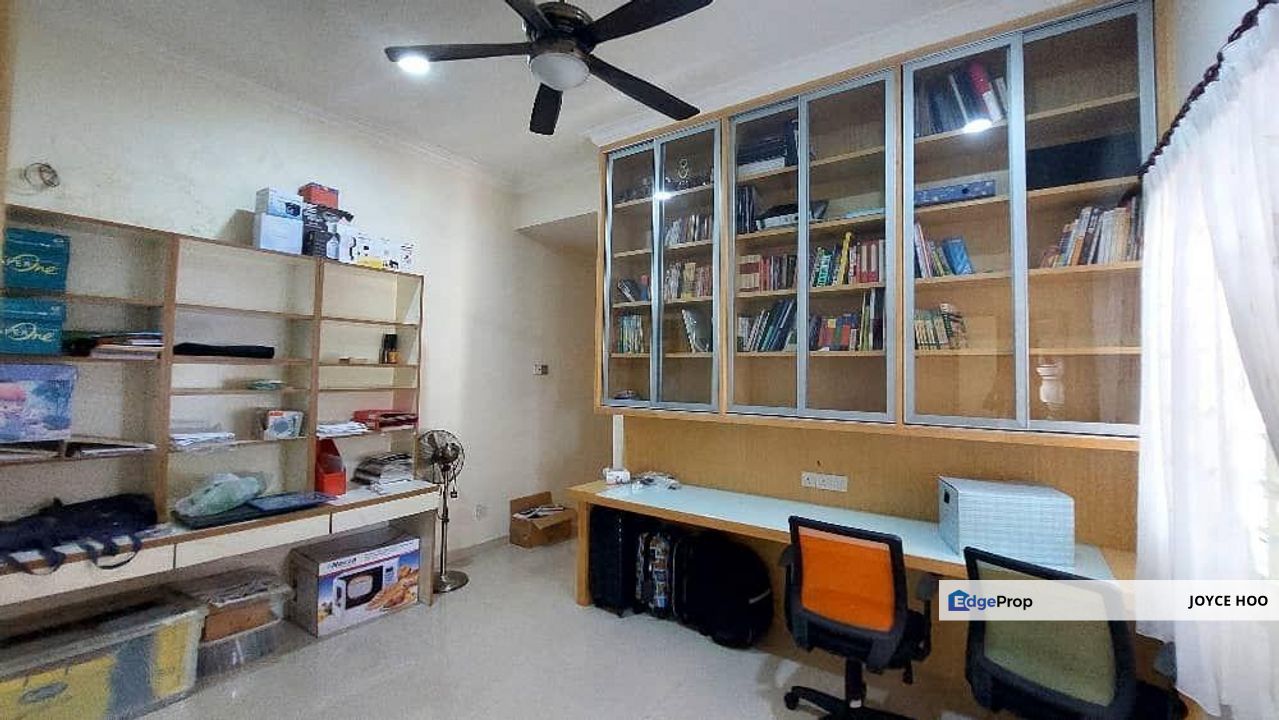 Semi-d in puteri 9 freehold 50x100, Selangor, Bandar Puteri Puchong