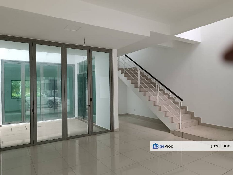 Laman Bayu 3sty + new unit + 5r 5b+freehold, Kuala Lumpur, Bukit Jalil