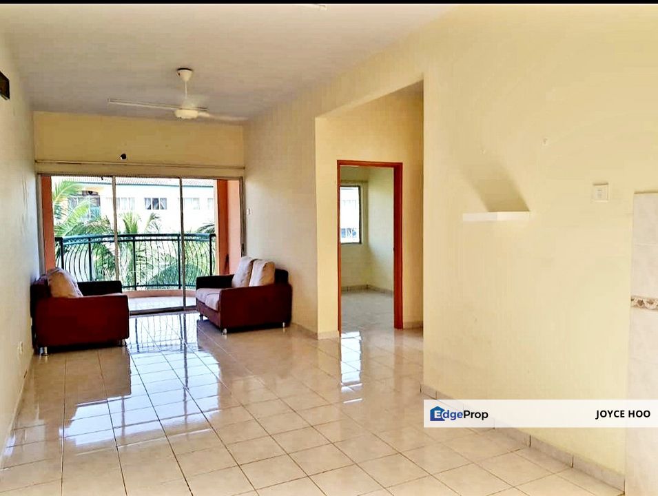 Sri Camelia Bandar Puteri Puchong Ground  Floor  basic unit , Selangor, Bandar Puteri Puchong