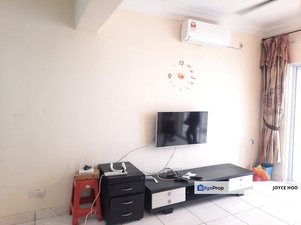 Aseana Puteri Bandar +Kitchen Cabinet wet and dry Partially Furnish + 2car park, Selangor, Bandar Puteri Puchong