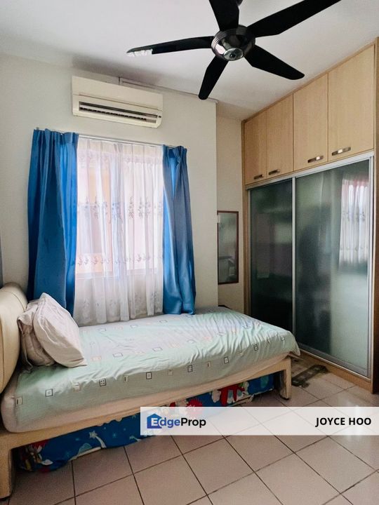 Casa Puteri with 1 car park fully furnished with Renovation & move in condition , Selangor, Bandar Puteri Puchong