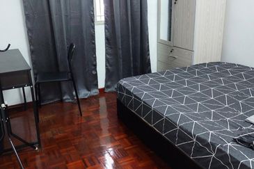 Rooms for Rent Sri Cempaka Apartment + Rooms comes with internet and utilities