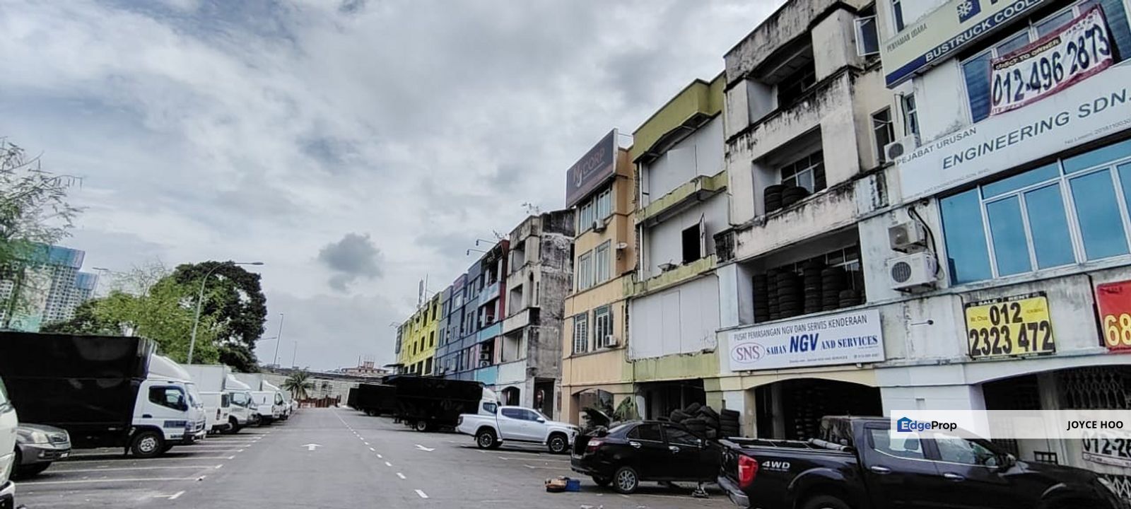 燕窝燕屋店铺出售Main Road facing LDP 4 Sty shop lot 22x80, Selangor, Puchong