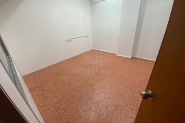 Bandar Puteri 2/6 N Lot 2800sq ft  With 9Room  Same Road Mr MIY 