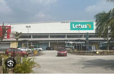 Rawang Town 3sty Shop Latus beside The Reef 