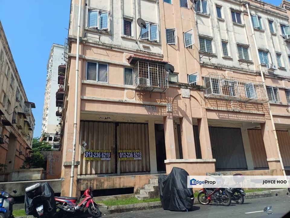 Shop For Sale Jalan S/P 5Taman Serdang Perdana  (Near South City) Seri Kembangan Ground Floor , Selangor, Seri Kembangan