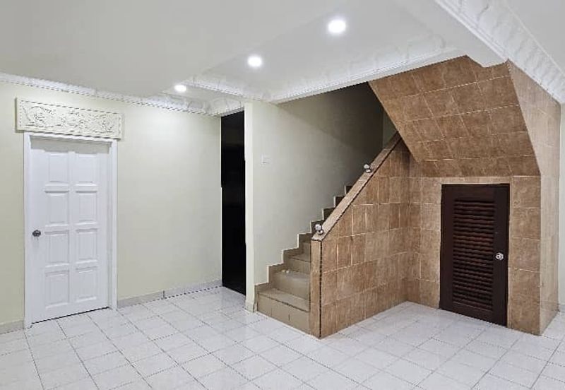 Anggerik Aranda 31+ Renoveted kitchen Exp