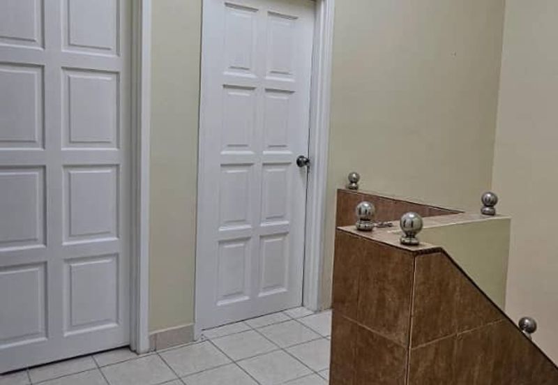 Anggerik Aranda 31+ Renoveted kitchen Exp