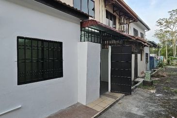 Anggerik Aranda 31+ Renoveted kitchen Exp