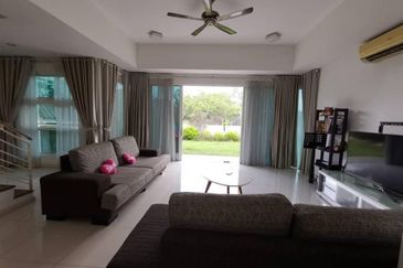 Puchong Laman Granview Saujana Puchong