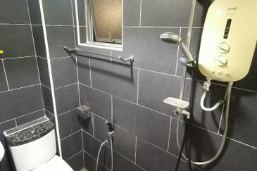 Jalan Puchong Utama 1/14A 