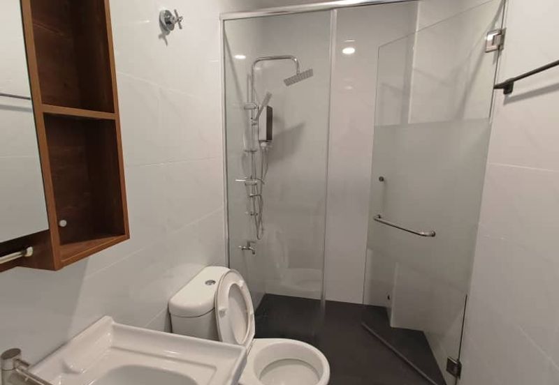 Puchong intan 3 sty new renovated new fully funished 