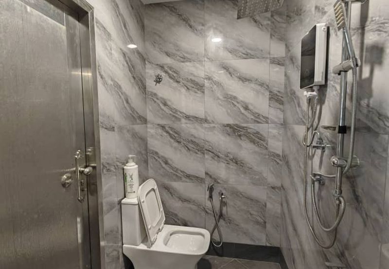 Puchong intan 3 sty new renovated new fully funished 