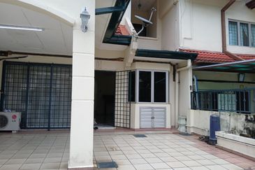 Bandar Kinrara 4